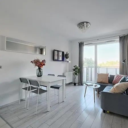 Urban Nest & Walowa Apartman